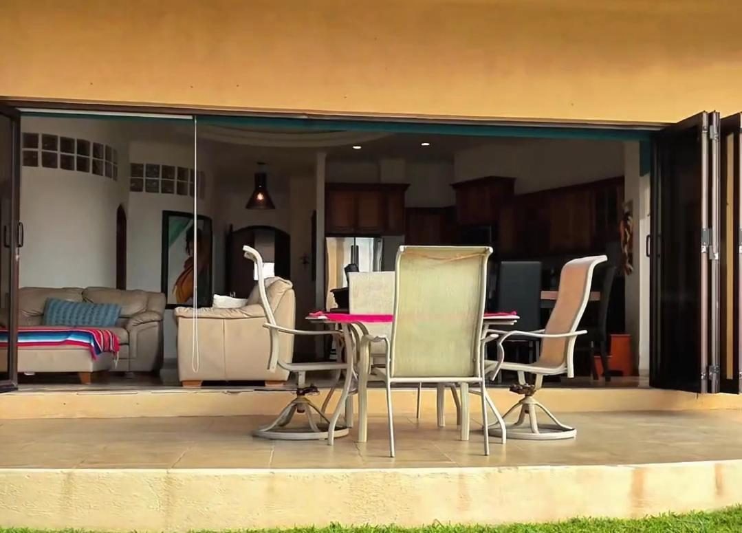 El Coco Casa Amigos , Entire 3 Bedroom Ground Floor Condo At Playa Grande Condominium Resort מראה חיצוני תמונה