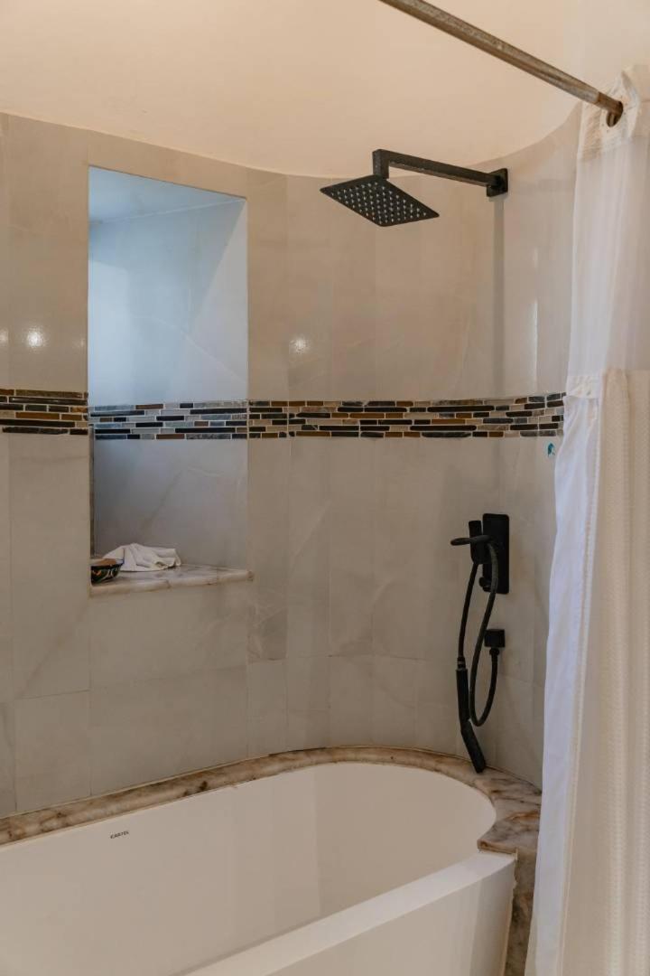El Coco Casa Amigos , Entire 3 Bedroom Ground Floor Condo At Playa Grande Condominium Resort מראה חיצוני תמונה
